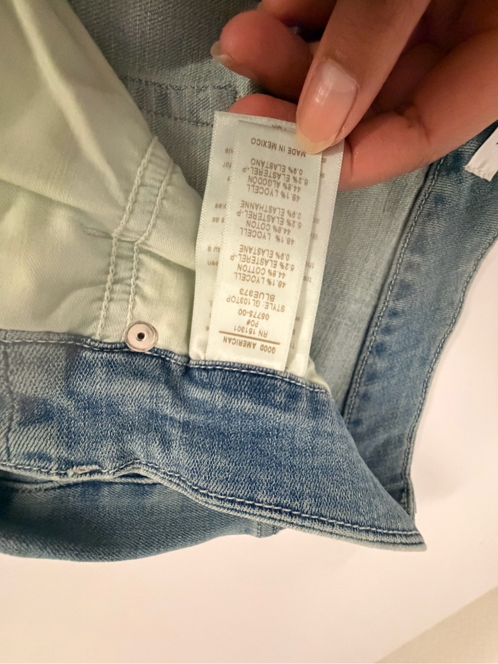 Good American Women's Jeans Sz 14/32 Light Blue Denim Jeans - Picture 10 of 13
